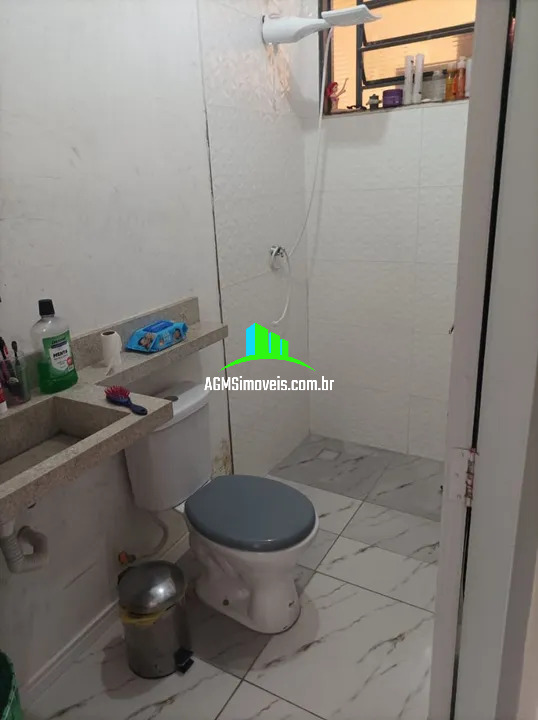 Casa à venda com 3 quartos, 100m² - Foto 11