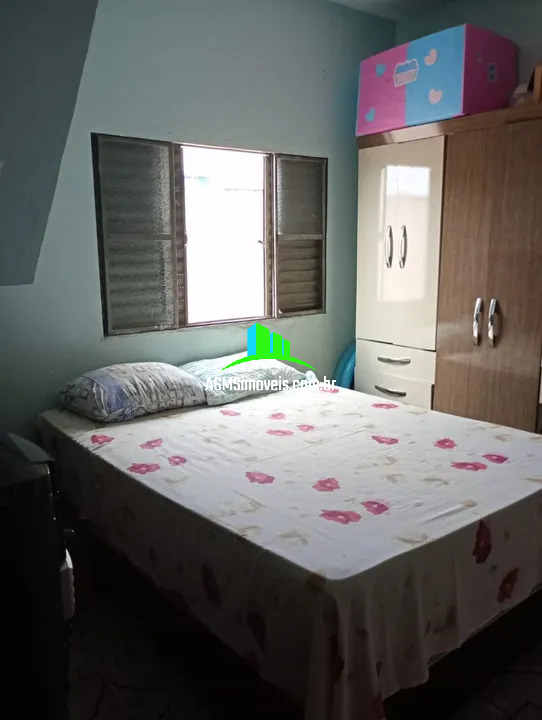 Casa à venda com 4 quartos, 125m² - Foto 11