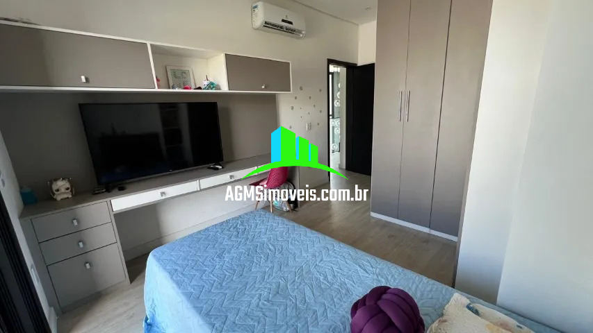 Casa de Condomínio à venda com 3 quartos, 195m² - Foto 10