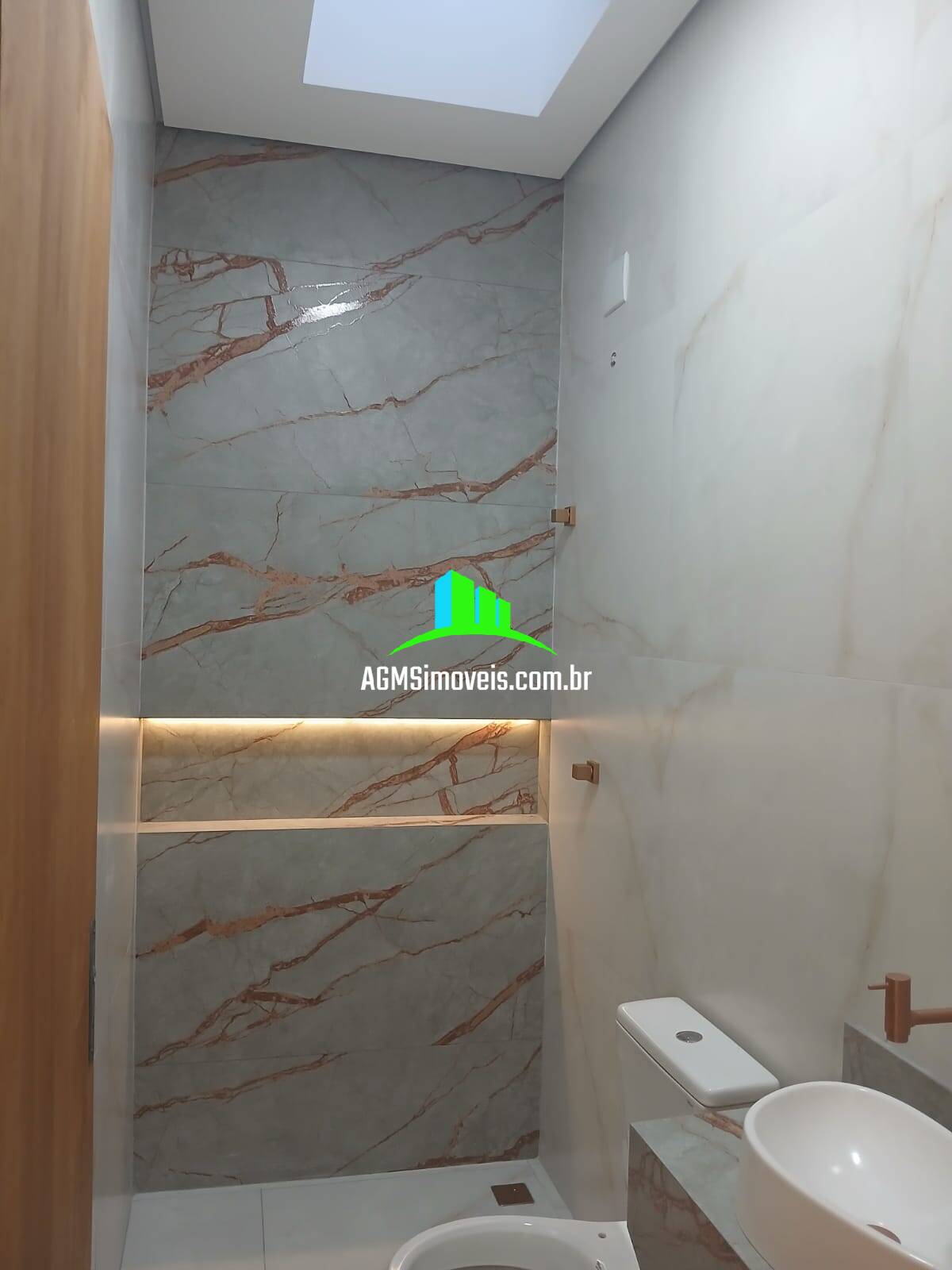 Casa à venda com 2 quartos, 61m² - Foto 10