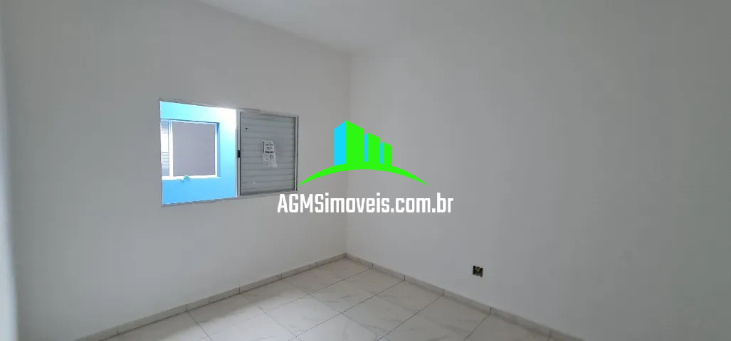 Casa à venda com 2 quartos, 80m² - Foto 9