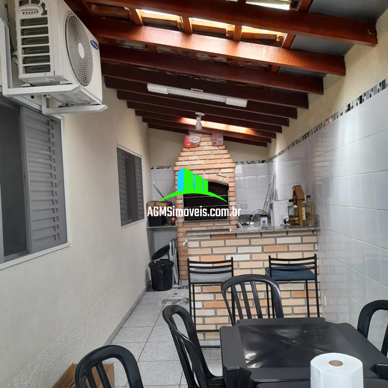 Casa de Condomínio à venda com 2 quartos, 60m² - Foto 1