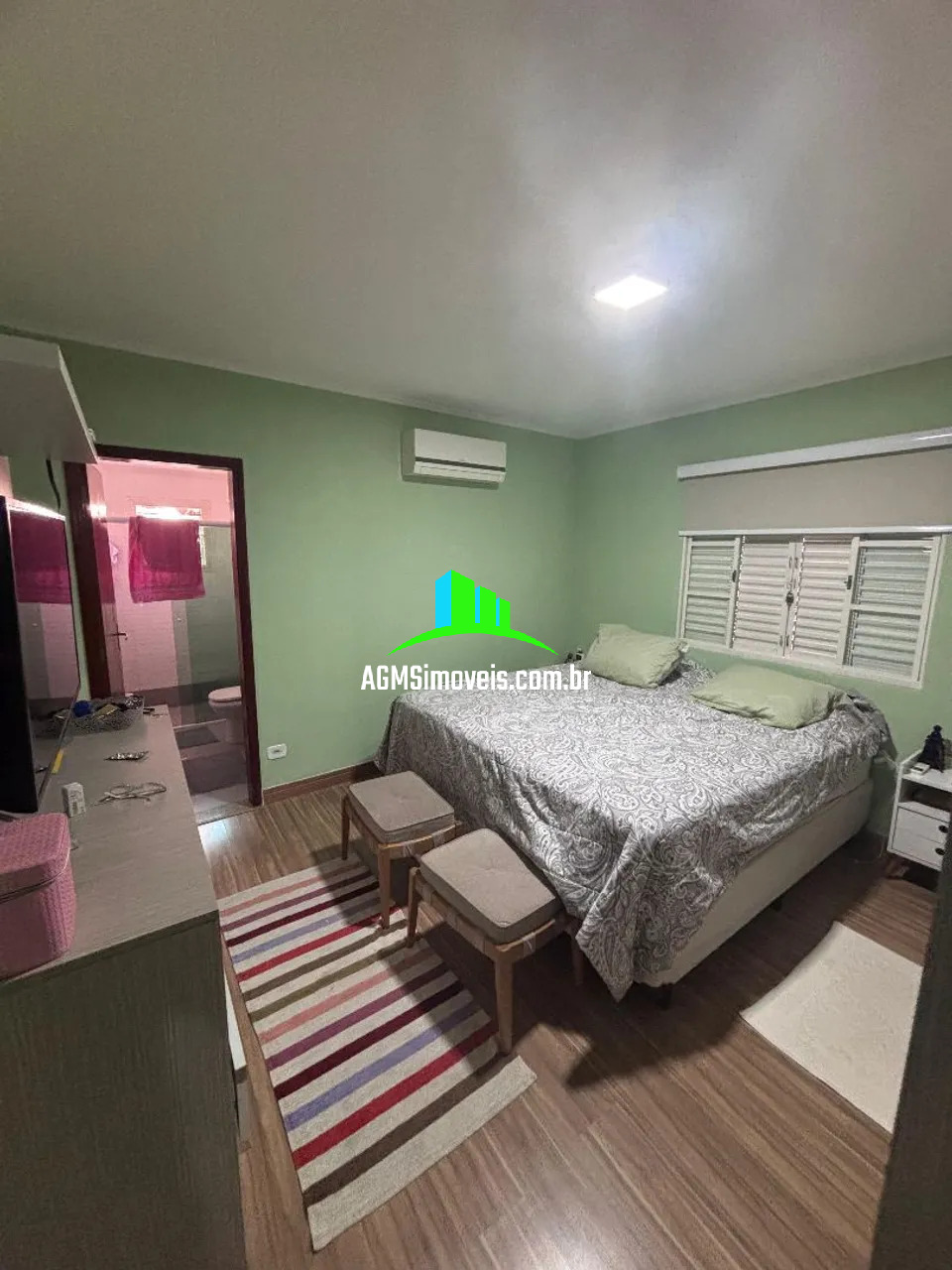 Casa à venda com 3 quartos, 151m² - Foto 5
