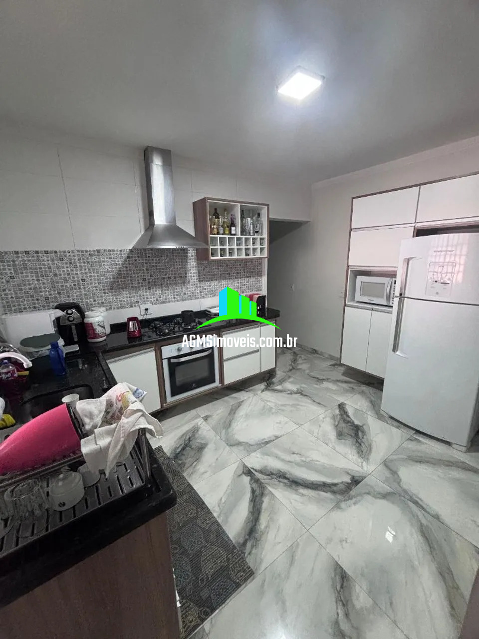 Casa à venda com 3 quartos, 151m² - Foto 7