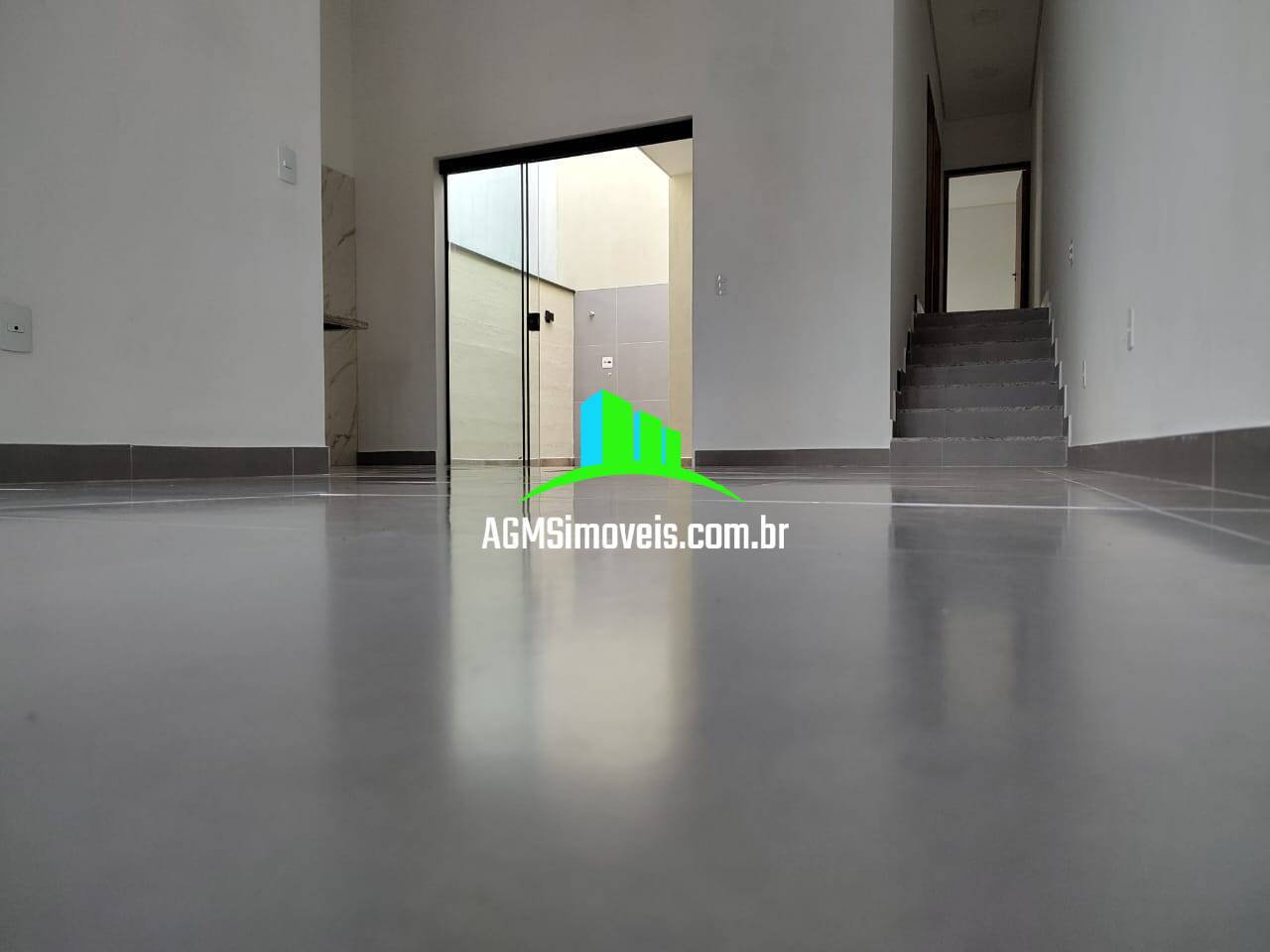 Casa à venda com 2 quartos, 70m² - Foto 20