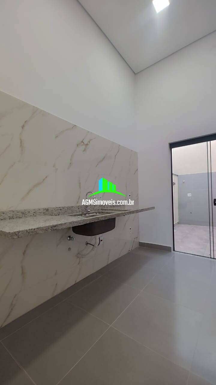Casa à venda com 2 quartos, 70m² - Foto 21