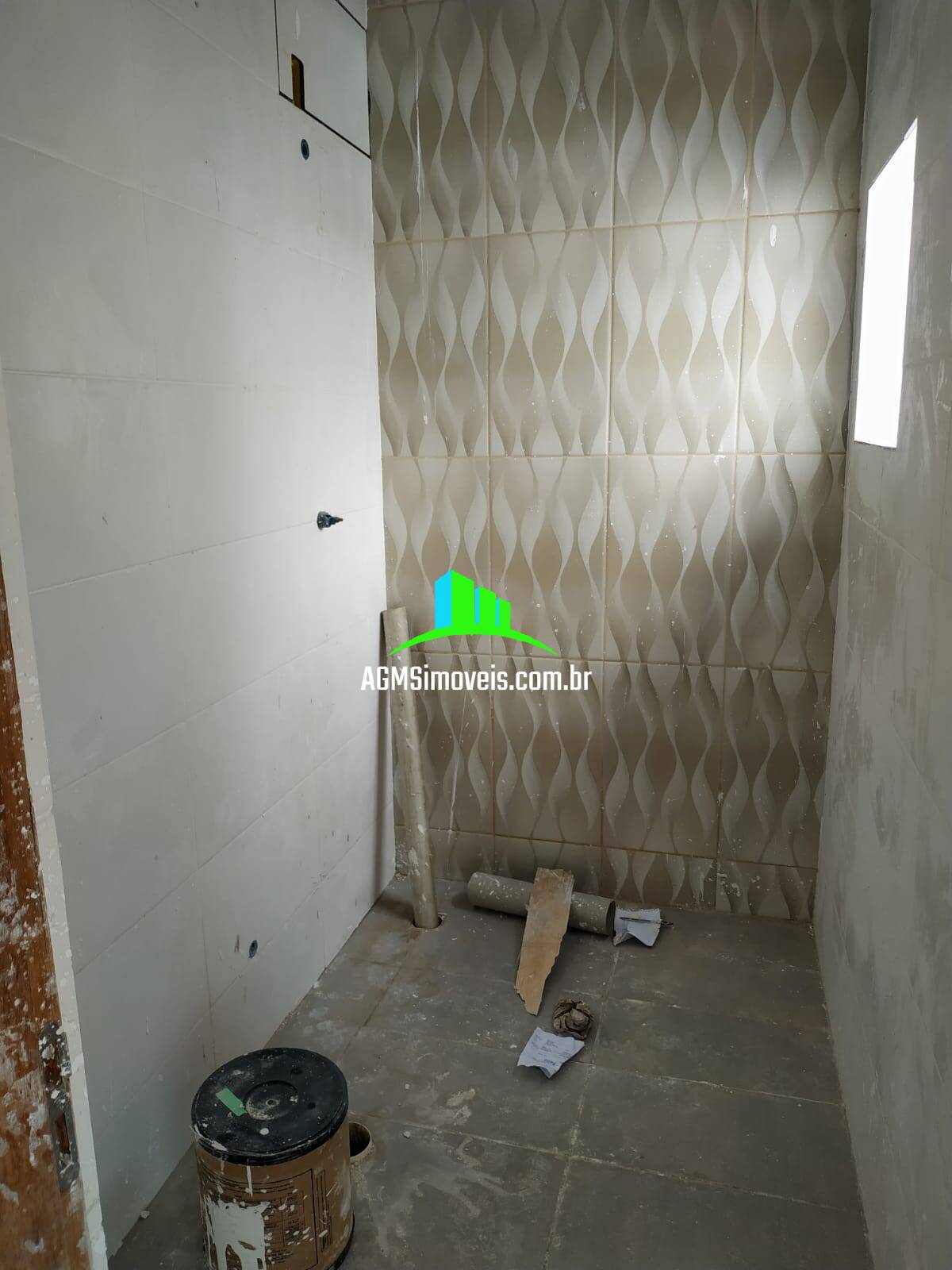 Casa à venda com 2 quartos, 61m² - Foto 11