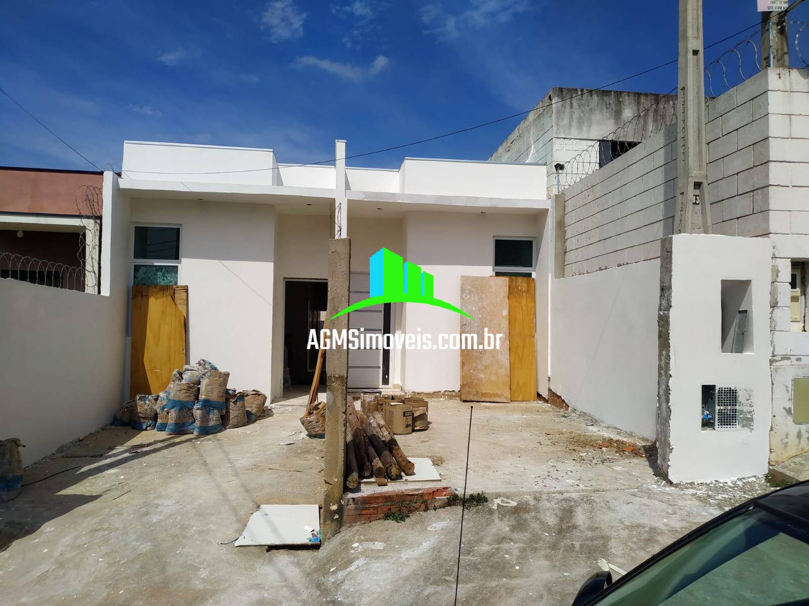 Casa à venda com 2 quartos, 61m² - Foto 13